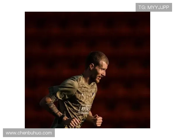 布兰时隔十八年重返欧战赛场二十岁赫兰成长为球队关键力量 布兰时隔十八年重返欧战赛场二十岁赫兰成长为球队关键力量